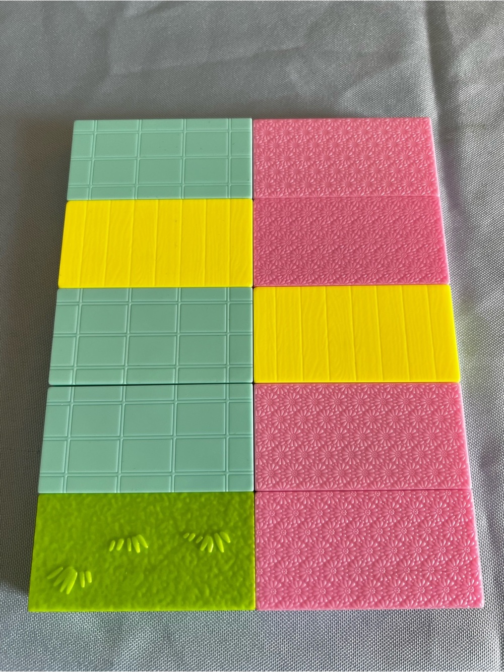 Shopkins Happy Places Happy Home Replacement Floor Extender Tiles - 8 Pc Lot